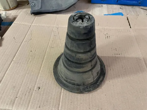 Butée amortisseur arrière OEM 48302-60080 Toyota image 2