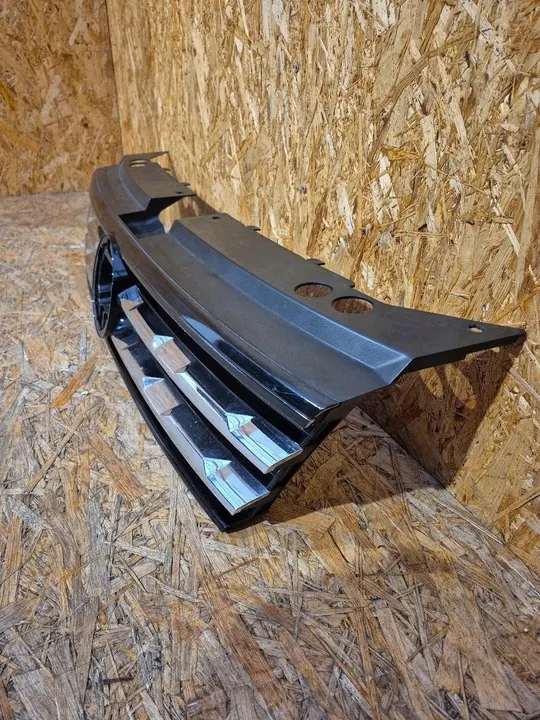 Volkswagen Tiguan II Allspace R-Line Grill image 3