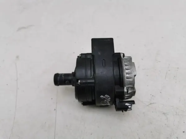 Nissan vattencirkulationspump OEM 0392024157 image 3