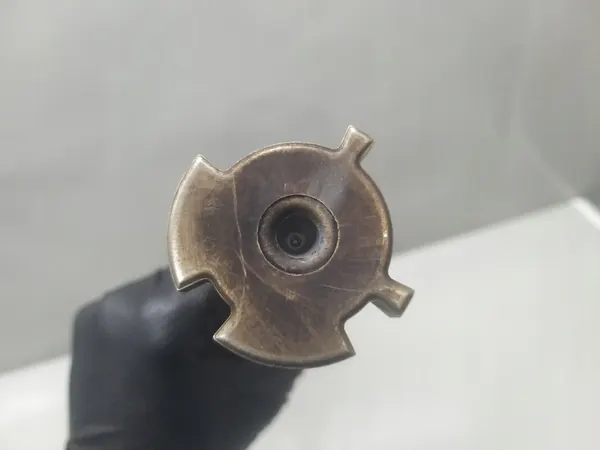 Insugningskamaxel 2.0 FSI 150HK Golf V A3 Touran OEM 06DAN image 4