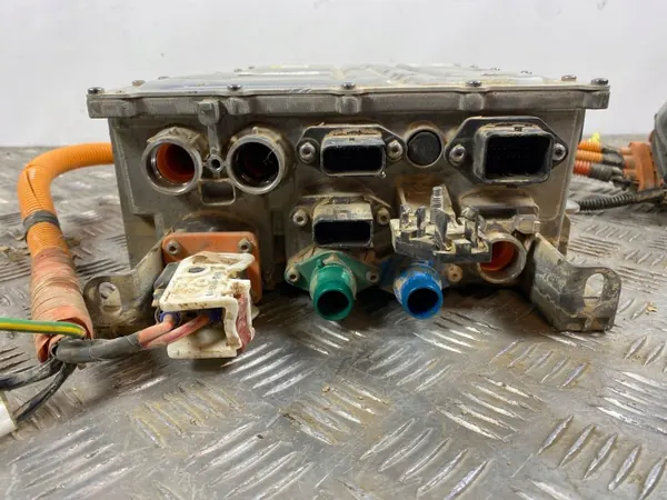 OEM 0149186 Spänningsomvandlare för DS 7 Crossback image 7