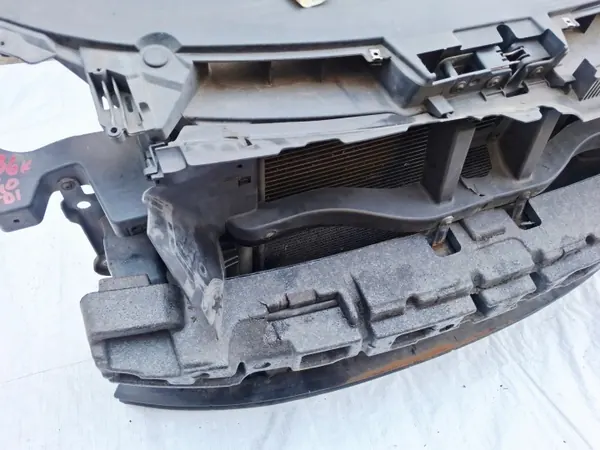 Reforço Dianteiro OEM PAS PRZEDNI para VW Passat B6 2.0 TDI image 9