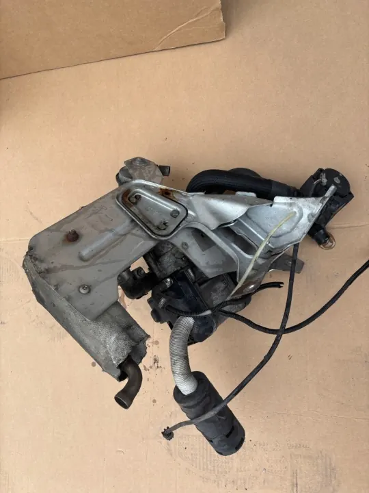 BMW 1 E81 Webasto Verwarming Hef OEM 000018021232 image 4