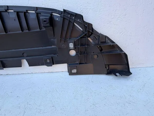OEM A2478857208 Puskurinsuoja Mercedes GLA II:lle image 10