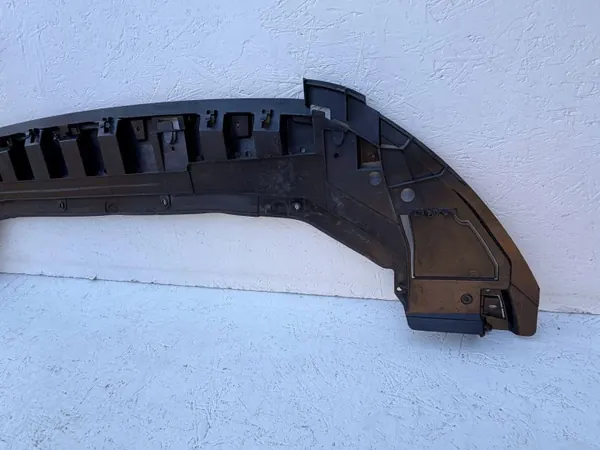 OEM A2478857208 Puskurinsuoja Mercedes GLA II:lle image 3