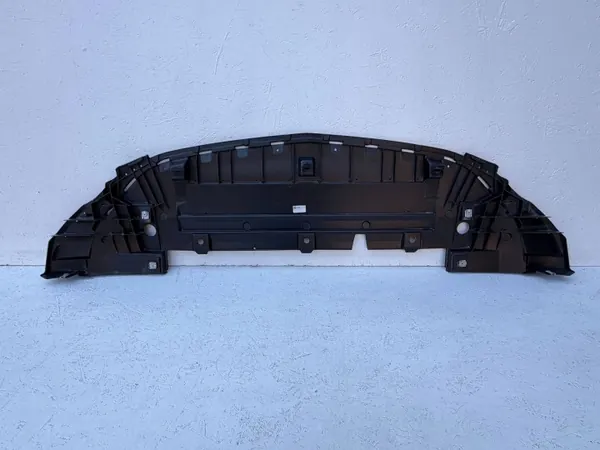 OEM A2478857208 Puskurinsuoja Mercedes GLA II:lle image 7