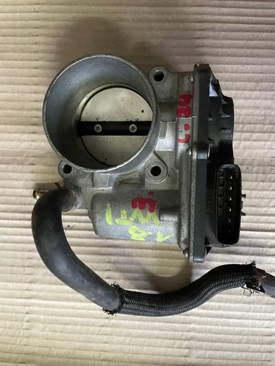 Toyota OE 2ZR Moottoriosa image 4