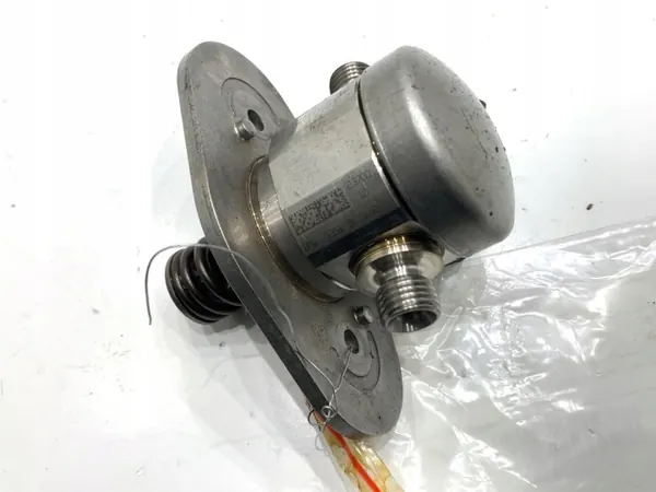 Pompe haute pression OEM 8631642 pour MINI Clubman F54 image 3