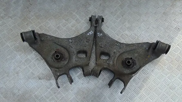 DACIA LODGY 2013 Front Left Wheel Arch Original image 4