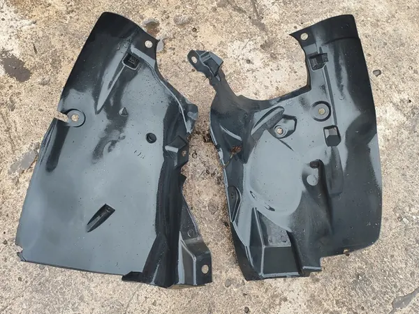 RENAULT CLIO IV 2014 Front Left Wheel Arch image 2