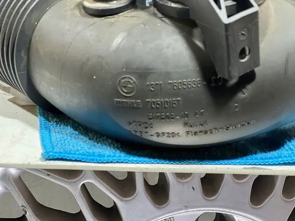 Luftansaugschlauch BMW F30 F31 N20B20B 7605045 image 3