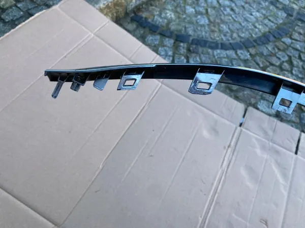 Renault OE Kühlergrill Chromleiste OEM 623105226R image 10