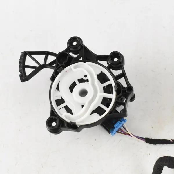 Ventilador de aire OEM 1EA820021B - Estado usado image 5