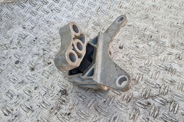 Moottorin tuki ALFA ROMEO GIULIETTA 1.4L image 6