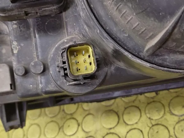 Land Rover Freelander oikea etuvalo OEM FROST_3-139972-REFLEKTOR image 5