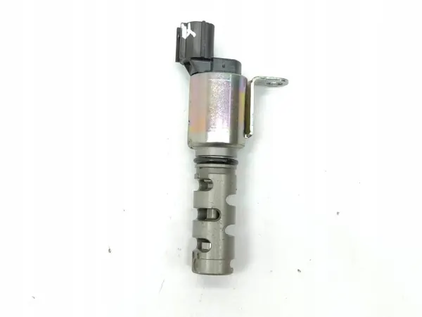 Válvula VVT Toyota OEM 30T0505010H7 - Estado Usado image 2
