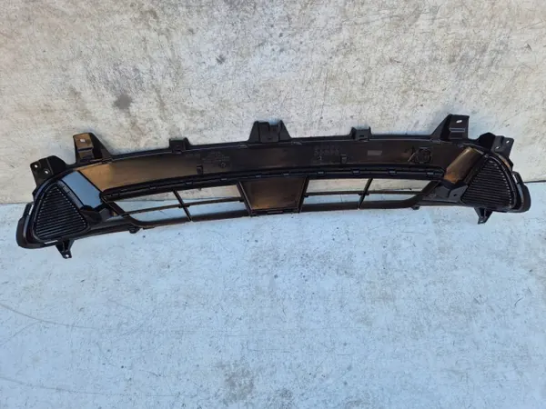 Kia Sorento III GT bumperrooster OEM 86561-C5510 image 5
