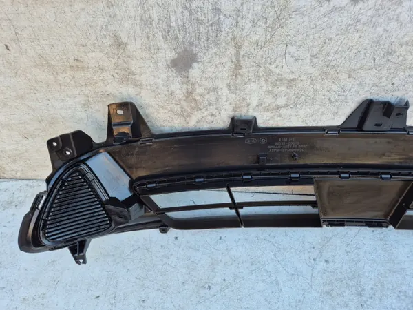 Kia Sorento III GT bumperrooster OEM 86561-C5510 image 7