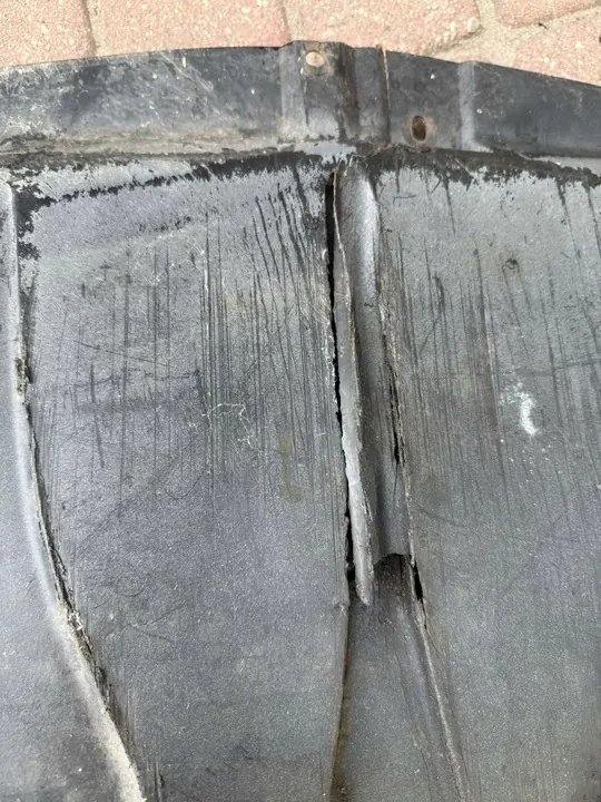 Audi OE 8E0863823 Motoröverdrag image 6