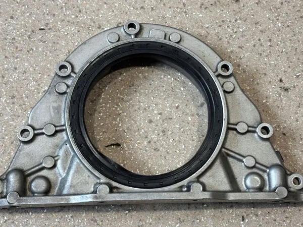Peça motor BMW M5 F90 OEM 8092642 - Usado image 4