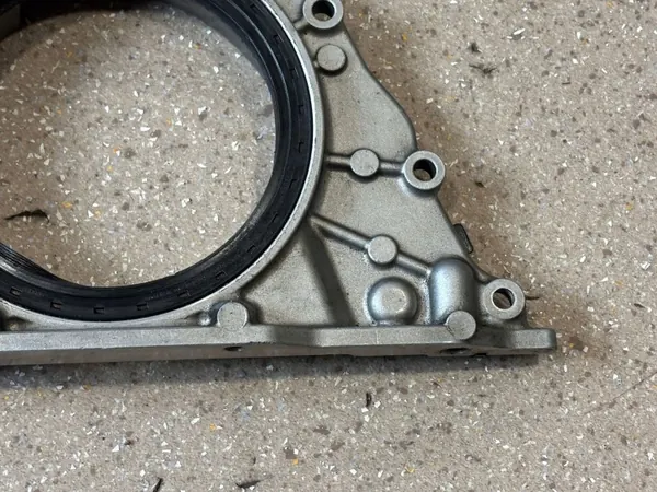 Peça motor BMW M5 F90 OEM 8092642 - Usado image 5