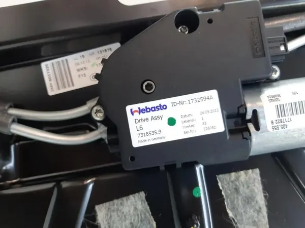 Techo Solar BMW Serie 6 OEM 8051026 image 7