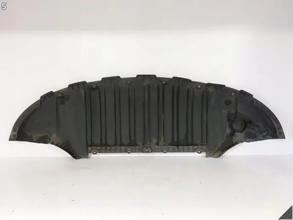 Tesla OEM 67499176 Etupuskurin peitelaatta image 6