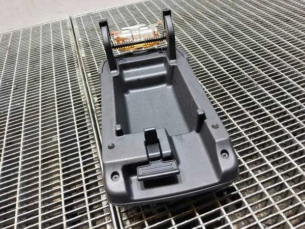 Accoudoir console SKE52901 pour SsangYong Tivoli image 6