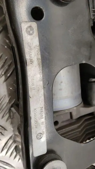 Compresor suspensión aire BMW X5 E70 OEM 6799419 image 6