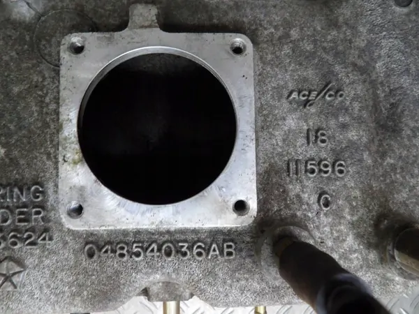 Colector de admisión Jeep Wrangler TJ 97-07 OEM 04854036AB image 5