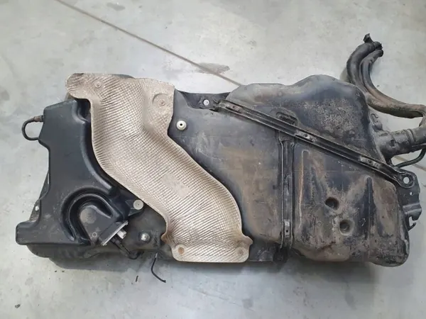 Brandstoftank OEM 9800354180 voor Peugeot 508 I 2.2 HDI image 5