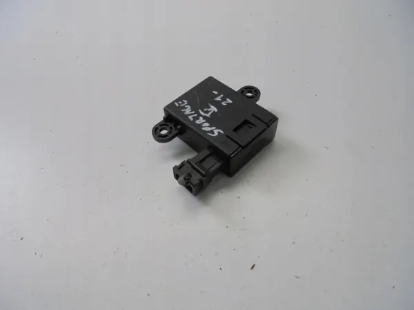 USB-laddningsuttag OEM 96125-P1600WK för Kia Sportage image 3