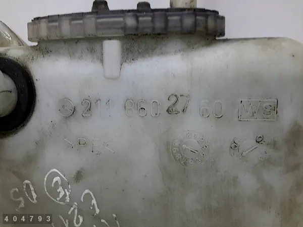 Réservoir de lave-glace Mercedes E Class 2005 image 3