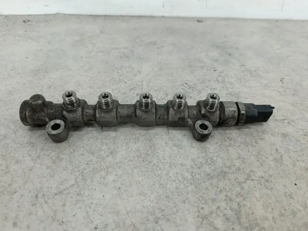 Ruiskutuskaista OEM 8201003197 Renault Master II FL:lle image 2