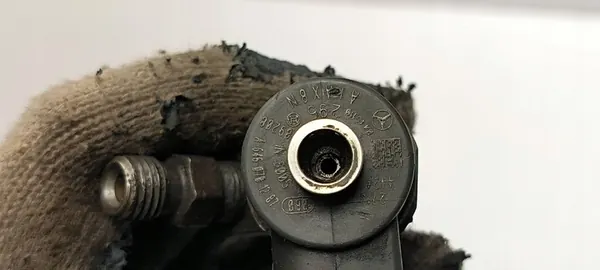 Injecteur Mercedes-Benz Sprinter 311 image 2