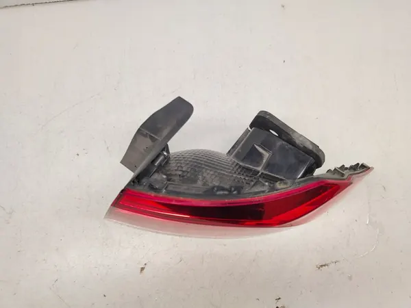 Luz Trasera Derecha Passat B8 Sedán 3G5945096C image 2