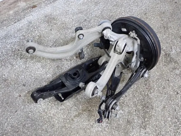OEM 1EA435R Hinterachse Links RWD Gebraucht image 4
