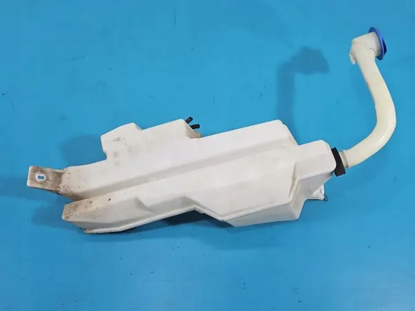 Pesunesteensäiliö OEM 31378731 Volvo S90 II 2016- image 6