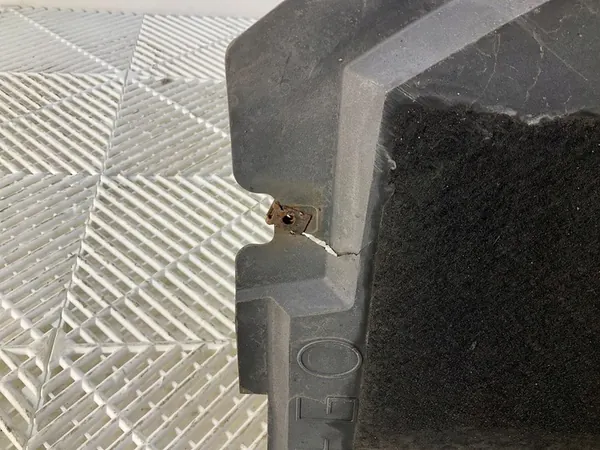 AUDI A6 C7 4G Etu Vasemman Lokasuojan 4G0821133A image 8