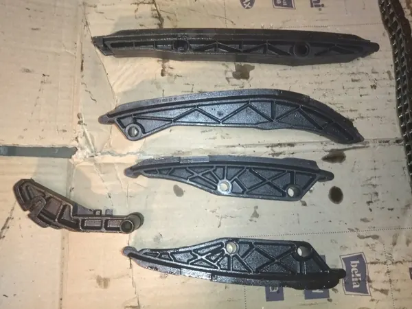 Mercedes-Benz OE distributieriemkit voor V8 5.0 image 5