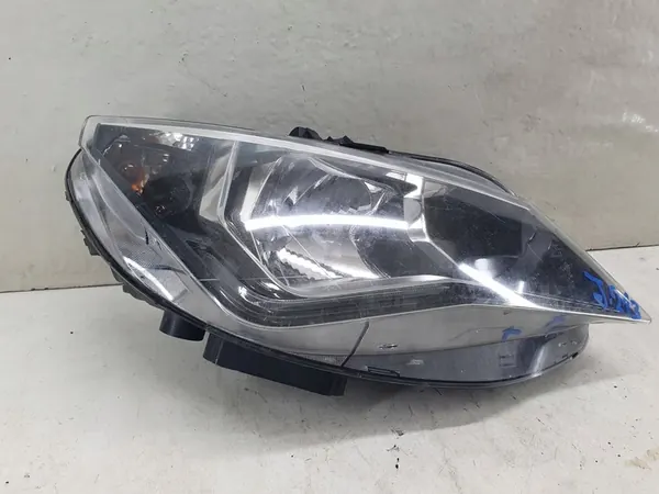 Farol LED direito Seat Ibiza IV 6J image 4