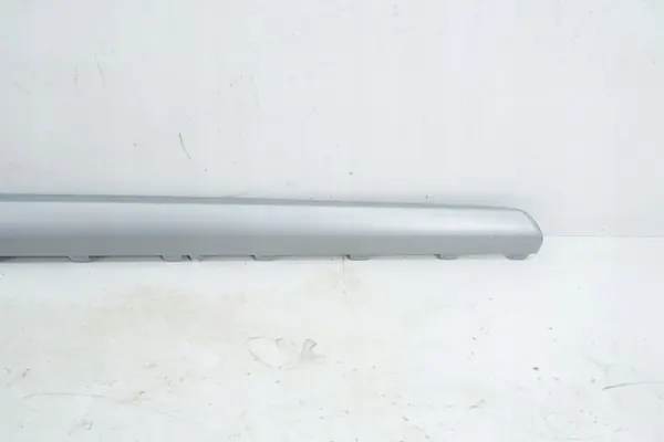 OEM J1BB-200A21-A1 Moldura de Soleira Esquerda Ford Fiesta image 4