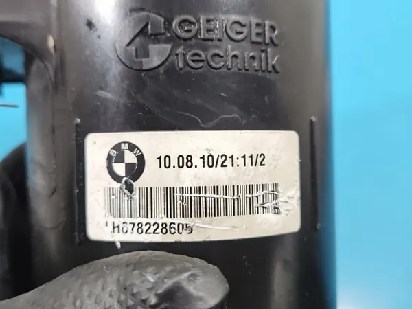 Réservoir direction assistée BMW X6 E71 OEM 6782286 image 6