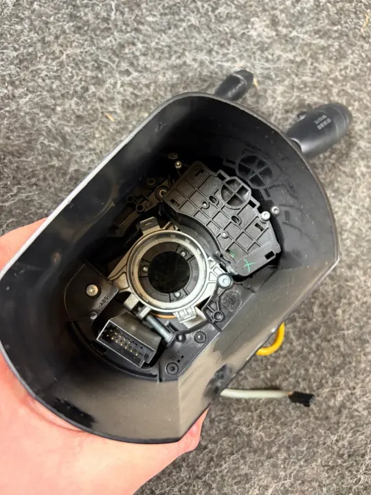 Mercedes W203 Airbag-remsa OEM A1694640318 Begagnad image 10