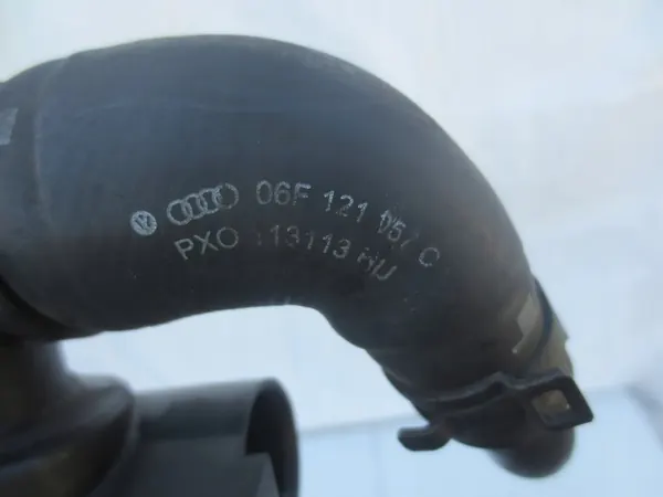 Vesiputki Termostaatti VW Golf V Audi A3 A4 2.0 TFSI image 4