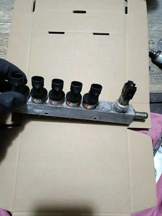 Injecteurs BRC Nouveau Type Nettoyés Ultrason Jhbncxnjvvc image 3