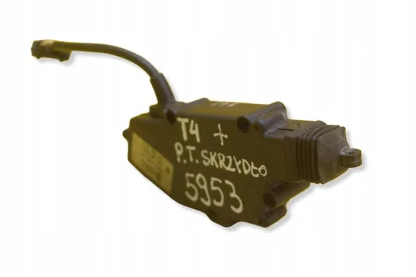 Module de verrouillage central droit arrière VW OEM 701959783A image 2