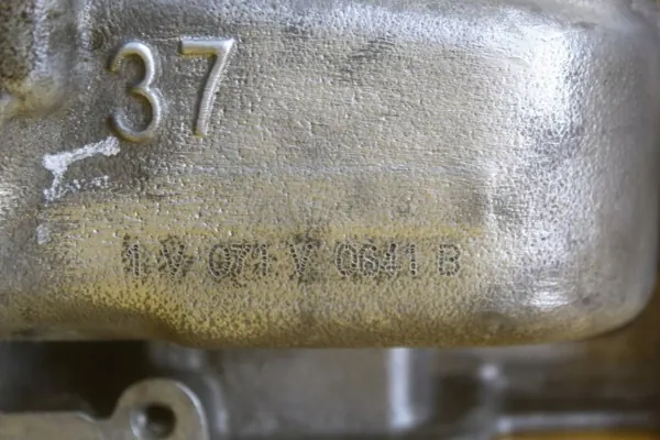 Moottorin Pää OEM 9684487210 Peugeot 508/308/207 image 3