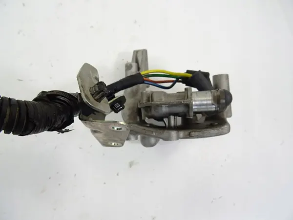 Support Chauffage Eau Nissan OE OEM 275859409R image 7