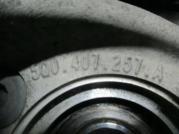 Etujousivarsi oikea OEM 5Q0407258A Audi Q3 image 3